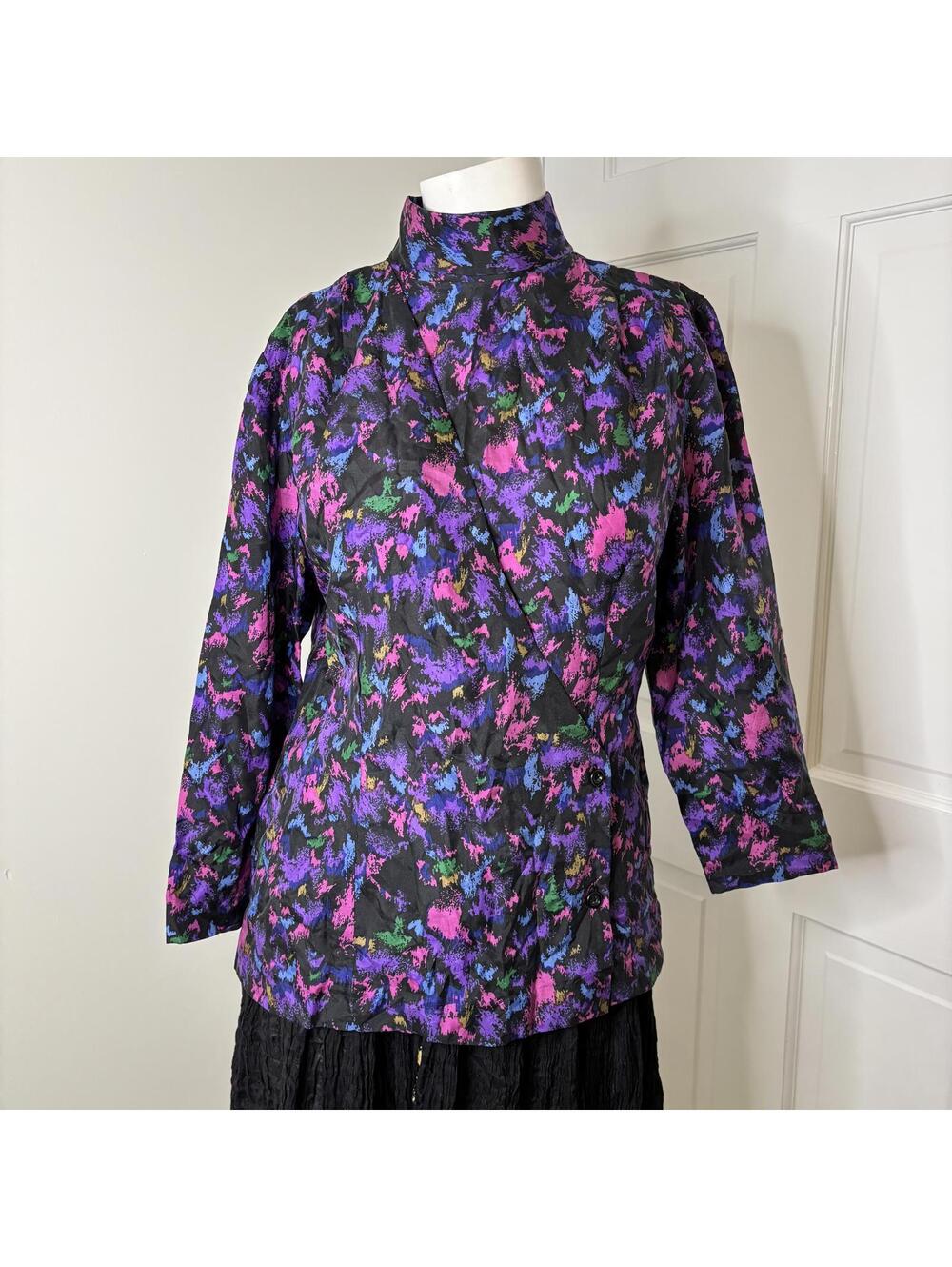 Unbranded Vtg Black & Multi Silk Crossover Top